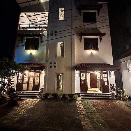 New Panda House Hotel Galle Bagian luar foto