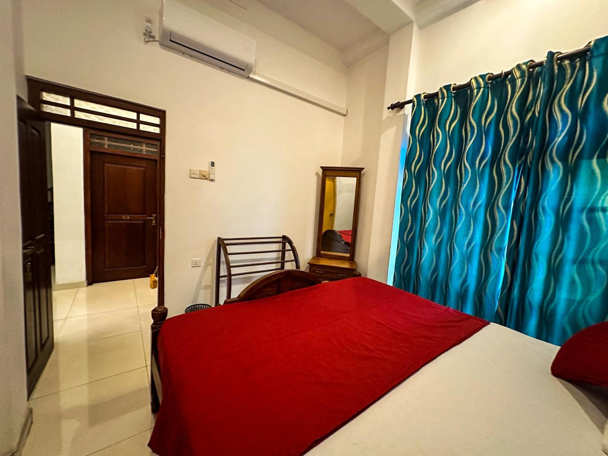 New Panda House Hotel Galle Ruang foto