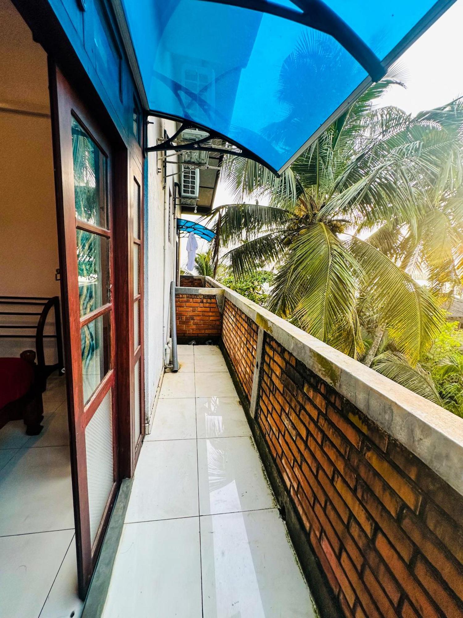 New Panda House Hotel Galle Bagian luar foto